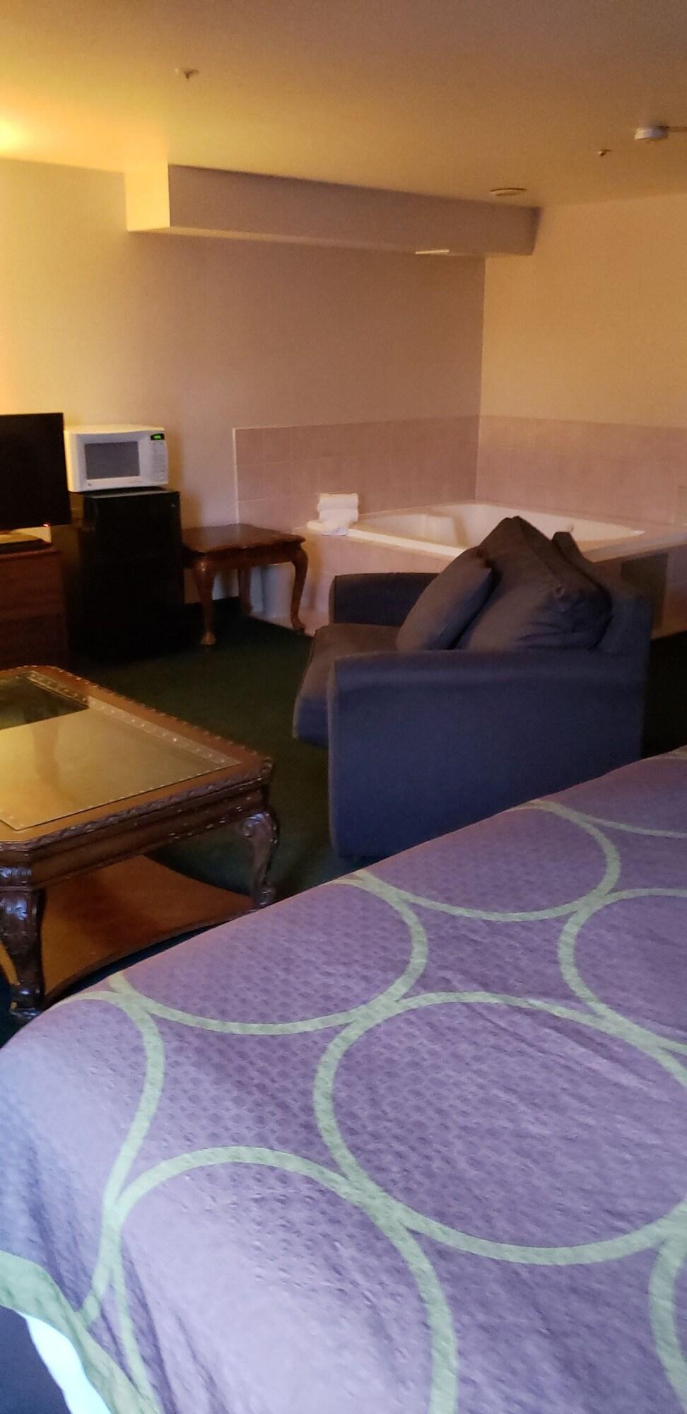 Super 8 By Wyndham Windsor Hotell Eksteriør bilde